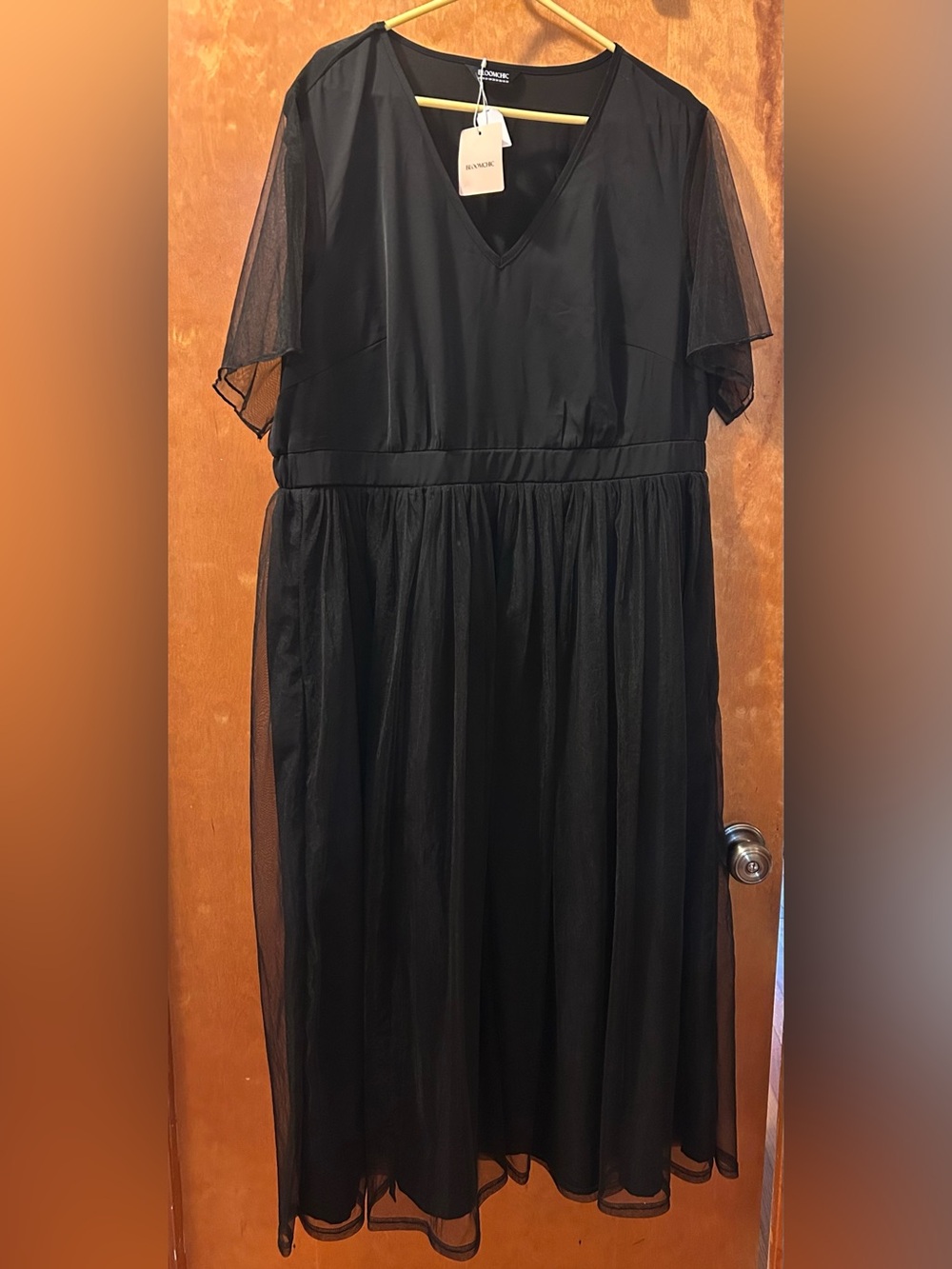 BloomChic Black Midi Tulle Dress